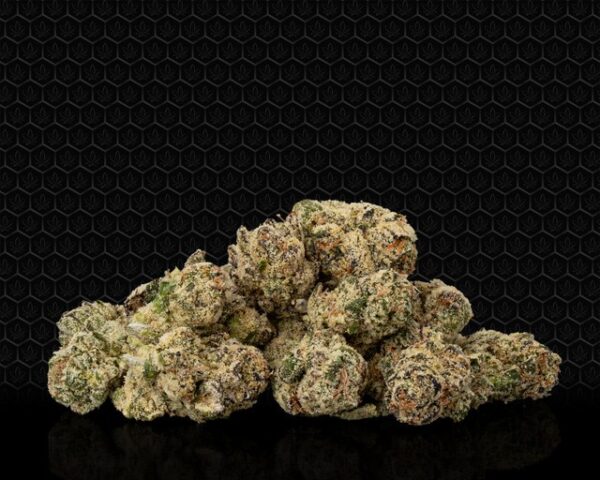 Blazin' Betty Flower Smalls - Indica Strain